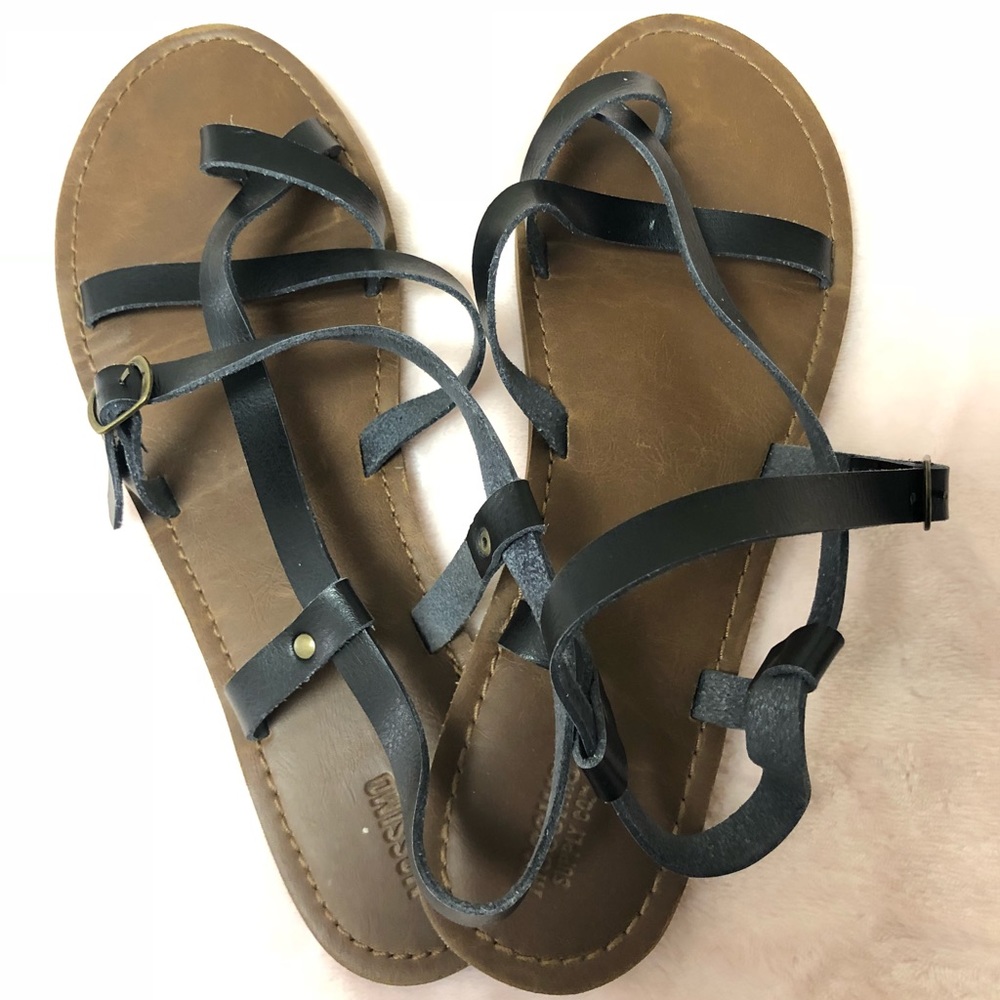 Mossimo supply co strappy sandals